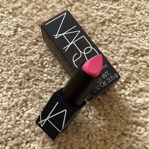 NARS lipstick in the shade Roman Holiday